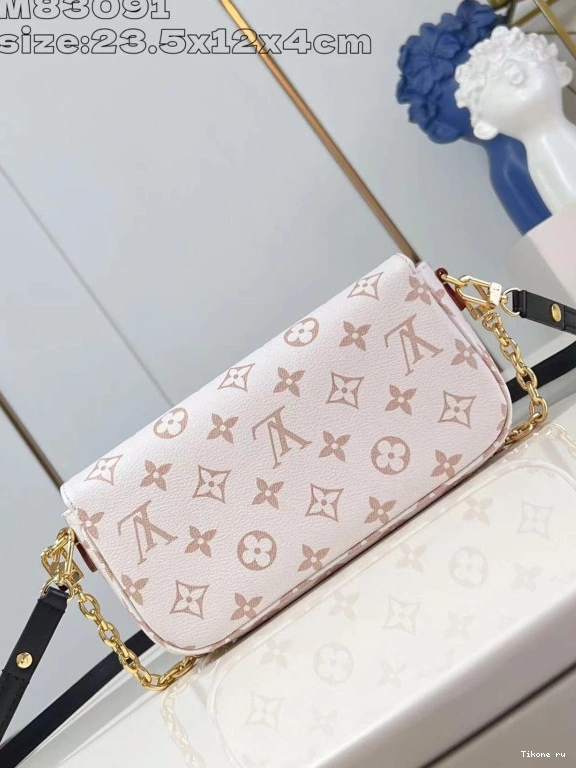 Cheap on Louis Wallet Chain Vuitton Ivy-23.5*12*4.3cm 0818